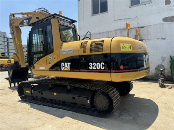 CAT 320CL Excavator