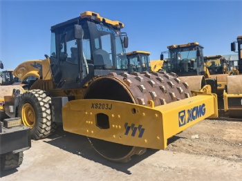 XCMG XS203J Road Roller